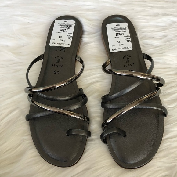 Italian Shoemakers Shoes - NIB Italian Shoemakers Kora Pewter Sandals